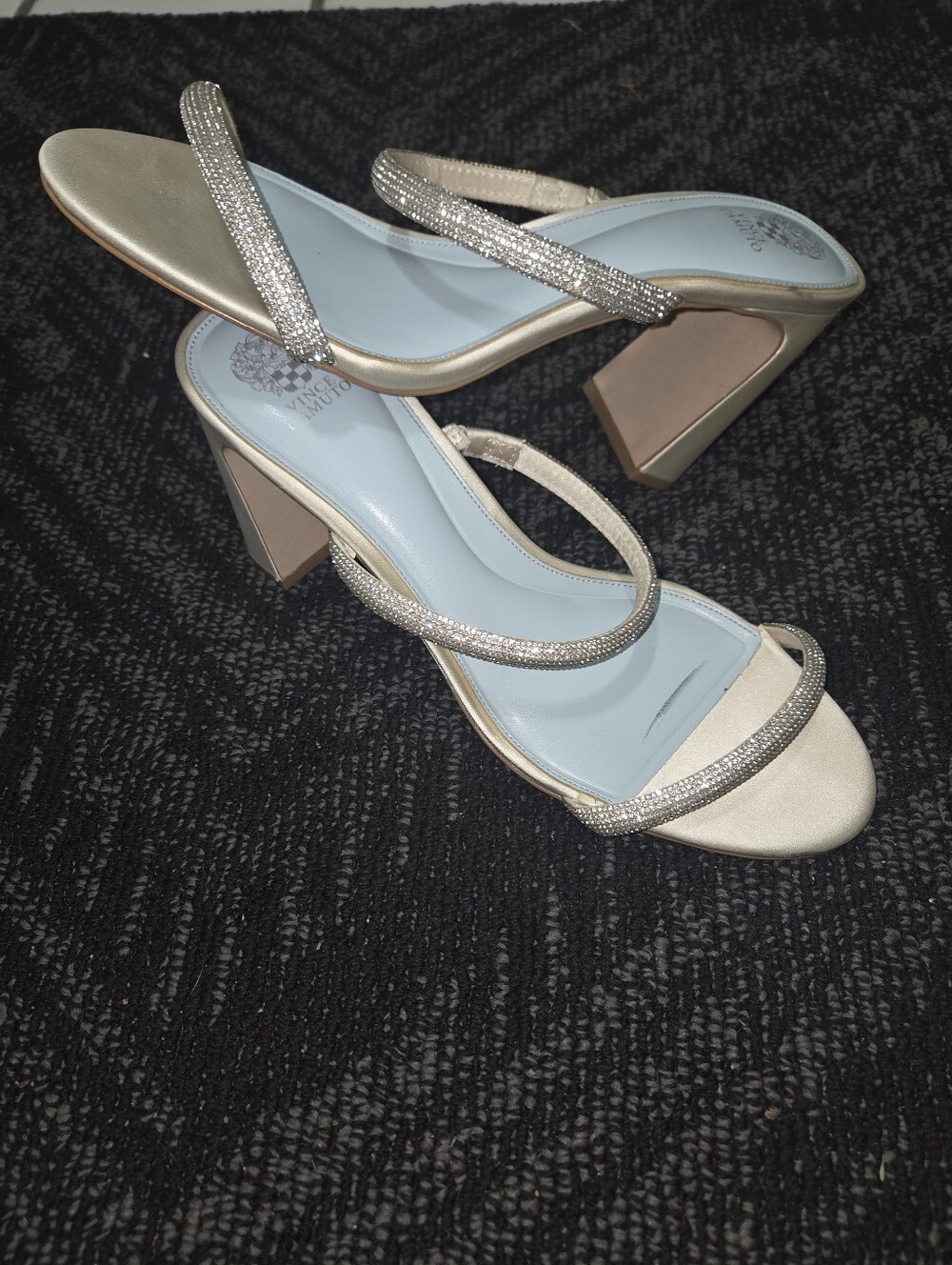 Vince Camuto Champagne Strappy Block Heel Sandals Size 12